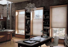 Żaluzje drewniane w mieszkaniu lub domu